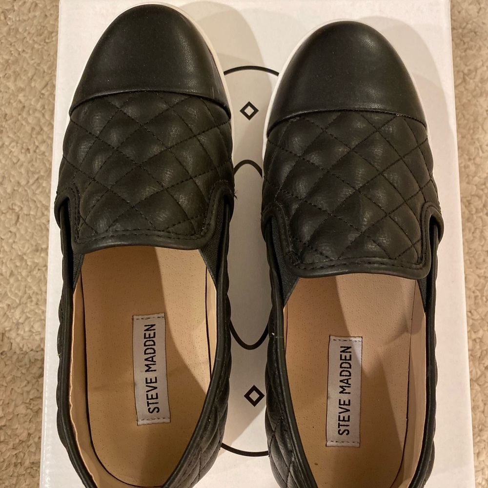 Steve Madden Zaander Slip On Sneakers